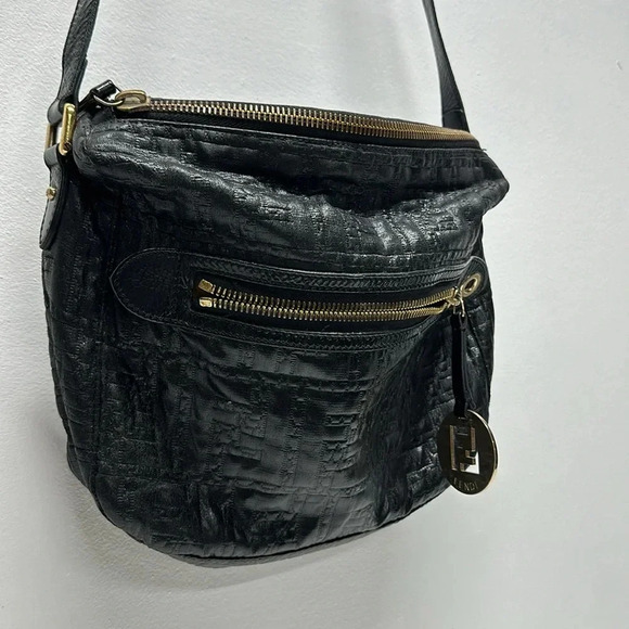 Fendi FF Quilted Coated Canvas Embossed Crossbody Bag Purse Designer Black Gold - Picture 4 of 17